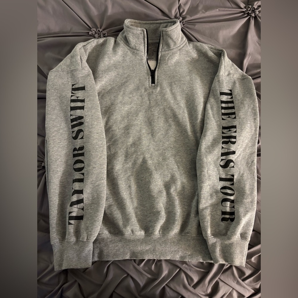 Gray Taylor Swift Era’s Tour Quarter-Zip Sweater Venue Merch